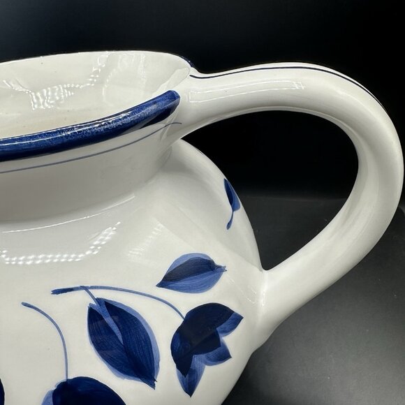 Vtg Blue Tulip Pitcher Home by Target Cottagecore Shabby Chic Farmhouse Kitchen - Picture 12 of 16